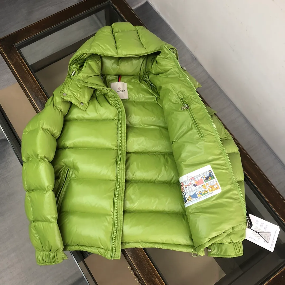 Moncler/ #MAYA Same Style Classic # ！ ， Moncler 。 Classic ， 、 ， 8 ，Maya Moncler ， 。 ， ， 。 ➖NFC ➖ nylon 。 ➖ ， Authentic Quality Size：Classic （ 1-6）Pink（0-3）White（1-5）Gray（1-5） （1-5） （1-6） （1-6）